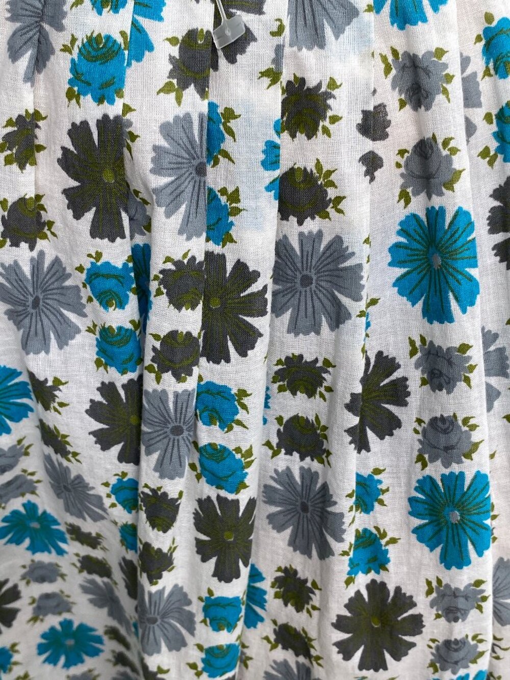 Vintage 1950s White/Blue/Grey Cotton Floral Sundress -Size 4/6 with 36 inch Bust - Picture 3 of 5
